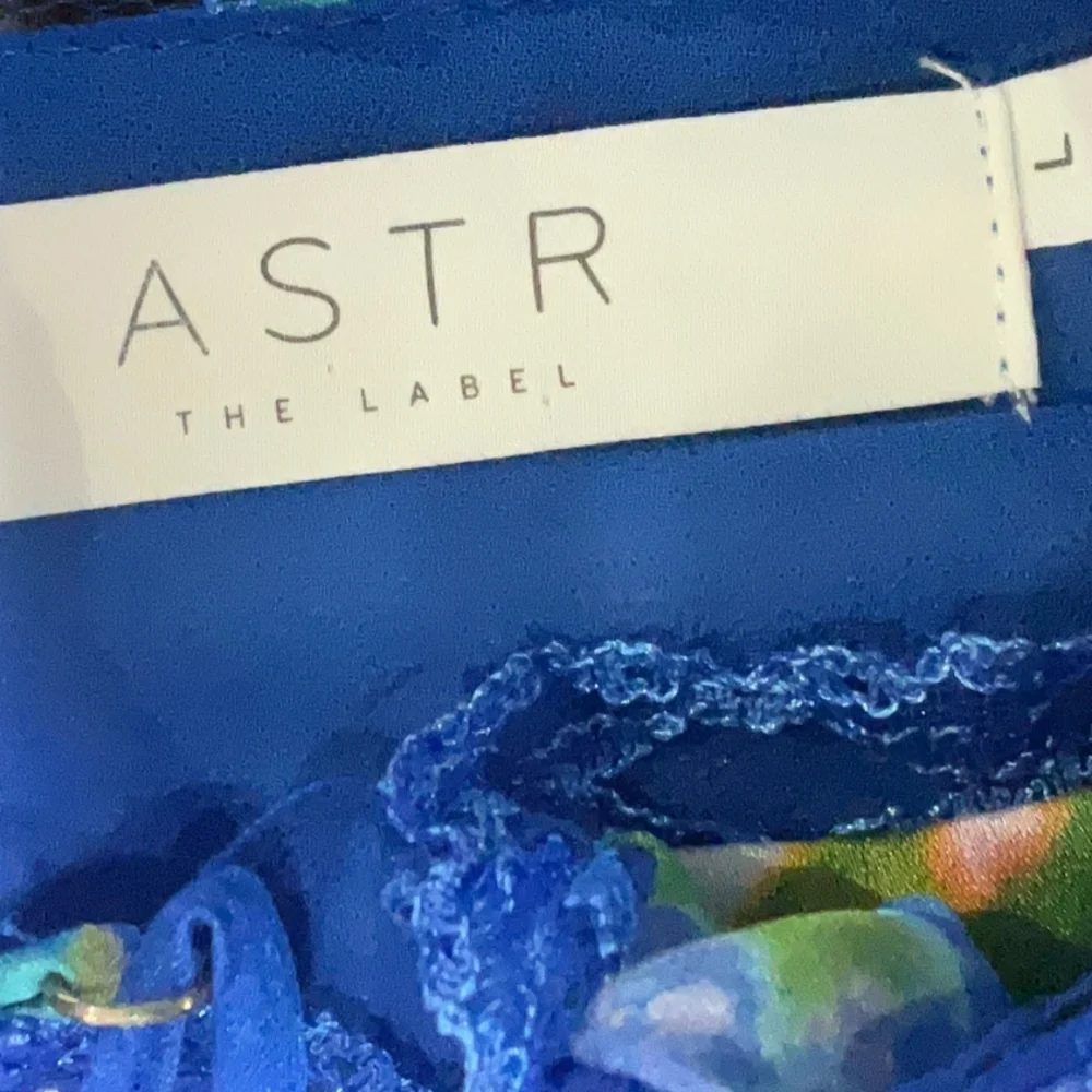 ASTR the Label | Florianne Floral Satin Maxi Dress | Size Large - Picture 2 of 6